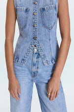 Load image into Gallery viewer, Gia Fitted Vest
