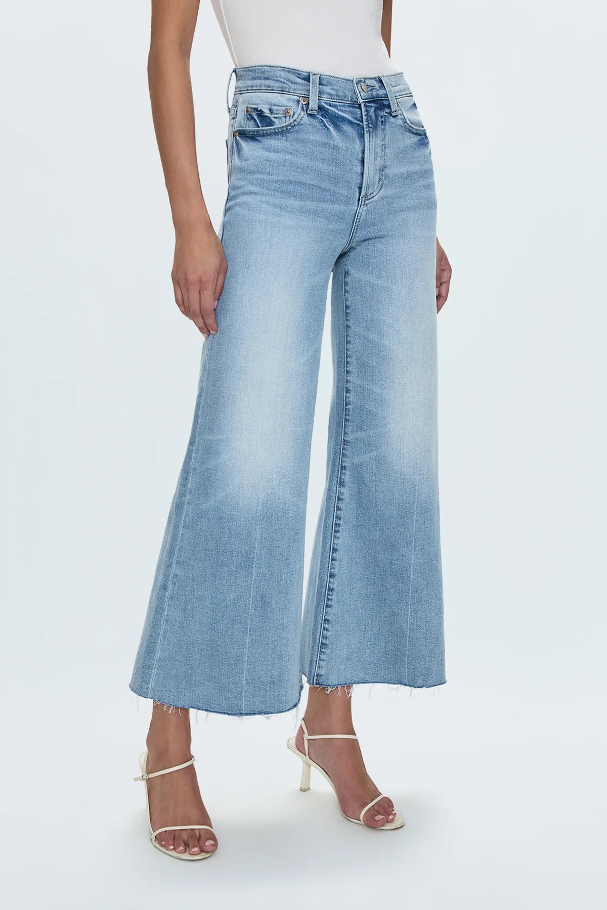Izzy Mid Rise Wide Leg Crop