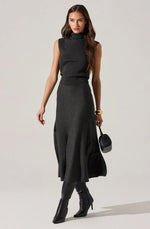 Load image into Gallery viewer, Deora Sweater Skirt
