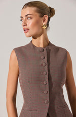 Load image into Gallery viewer, Gisselle Plaid Vest
