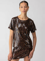 Load image into Gallery viewer, Sequin Perfect Tee
