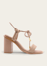 Load image into Gallery viewer, Calavi Strappy Sandal

