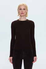 Load image into Gallery viewer, Juno Feather Weight Sweater
