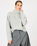 Load image into Gallery viewer, Maelly Sweater
