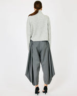 Load image into Gallery viewer, Maelly Sweater
