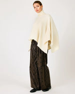 Load image into Gallery viewer, Orly Sweater
