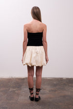 Load image into Gallery viewer, Strapless Two Tone Bubble Dress
