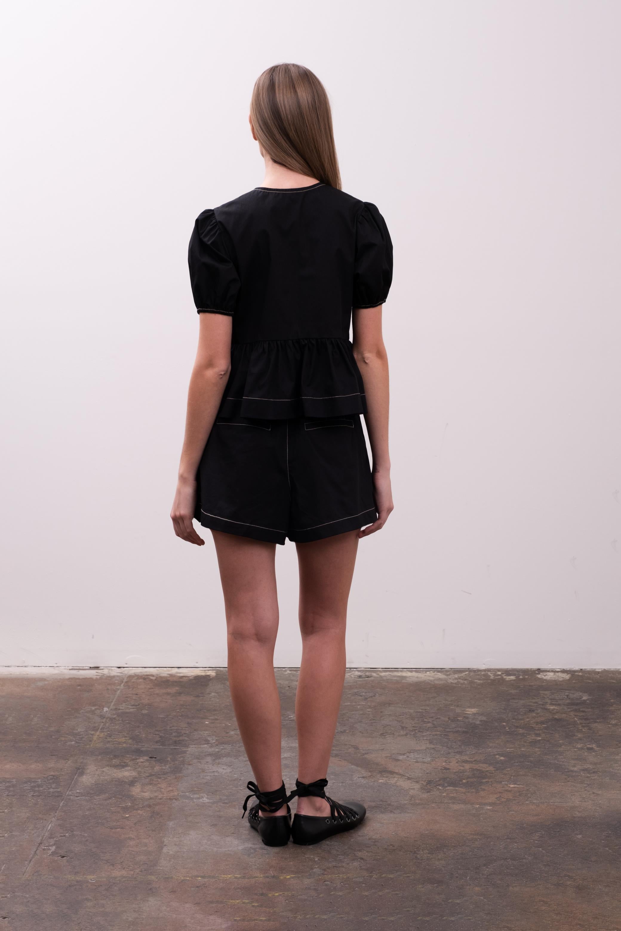 Puff Sleeve Front Tie Detail Top