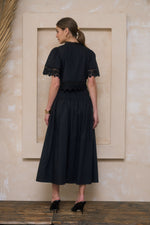 Load image into Gallery viewer, Floral Flutter Sleeve Top
