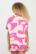 Load image into Gallery viewer, Fuchsia Wave Top
