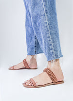 Load image into Gallery viewer, Lara Scrunchy Sandal
